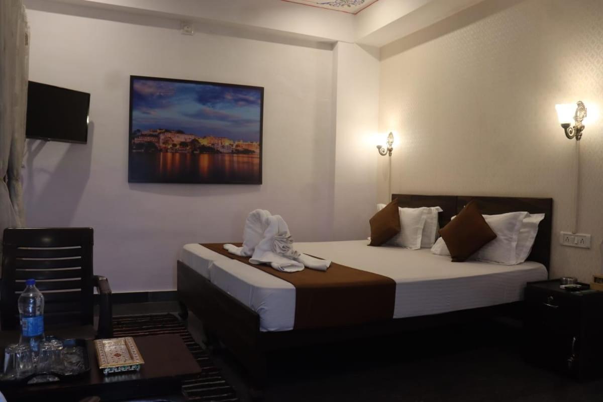 Hotel Shiv Palace Udaipur Kültér fotó