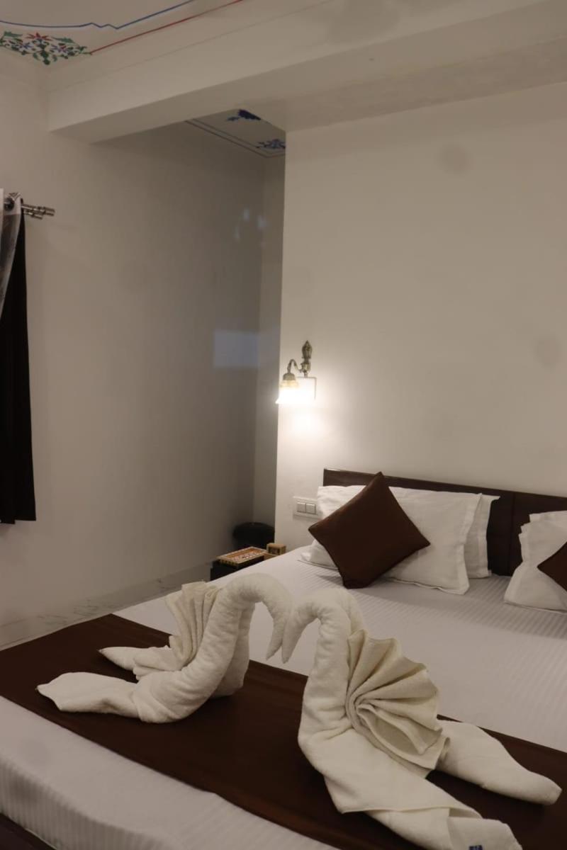 Hotel Shiv Palace Udaipur Kültér fotó