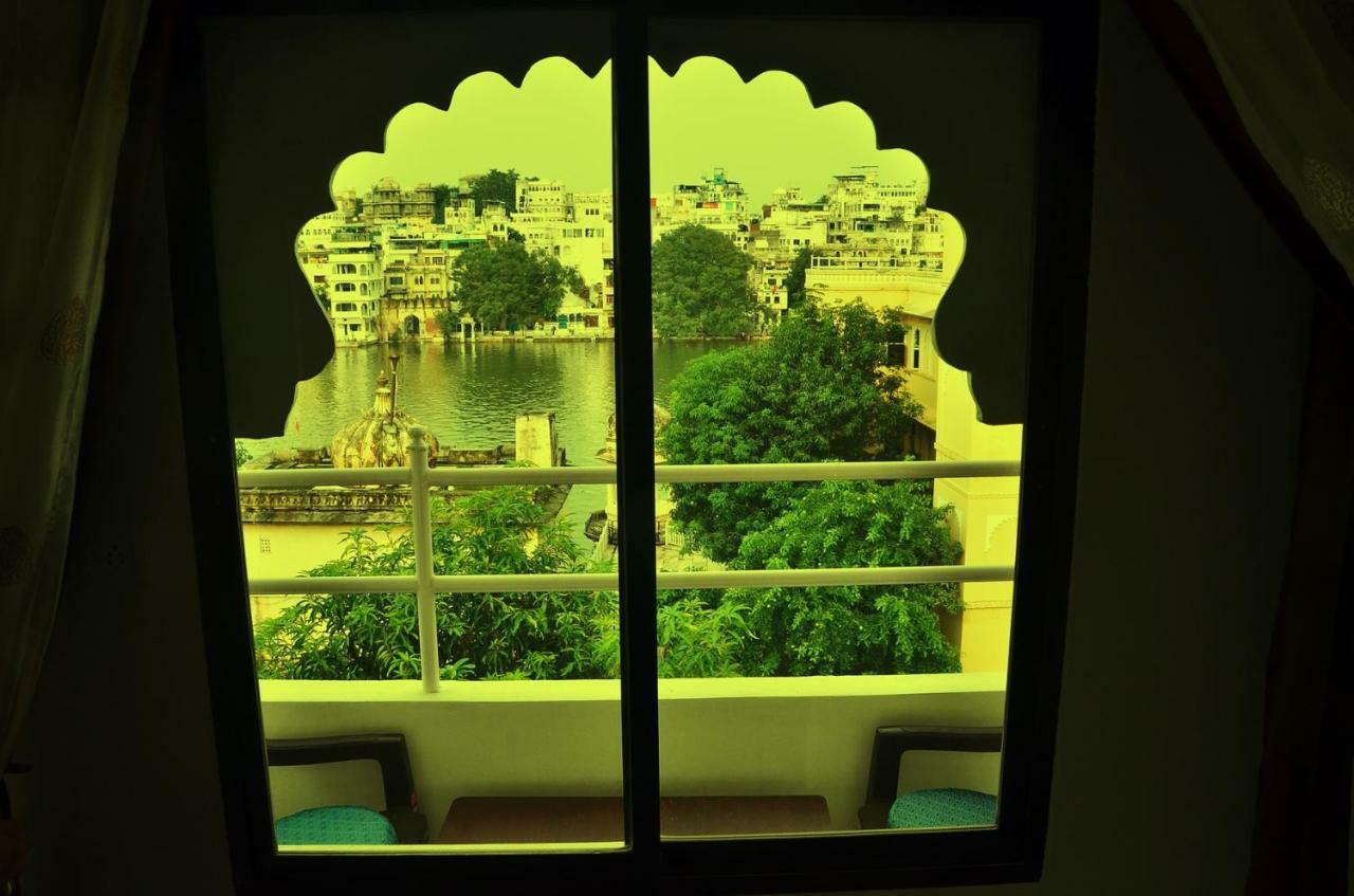 Hotel Shiv Palace Udaipur Kültér fotó